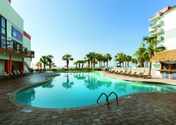 Grande Cayman Outdoor Pool