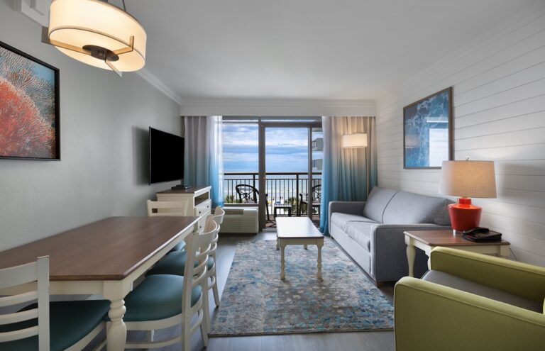 Grande Cayman Oceanfront Room Living Room