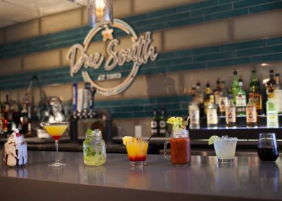 grande-cayman-due-south-group-of-drinks