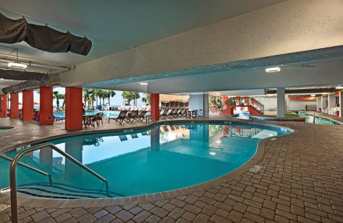 Grande Cayman indoor pool