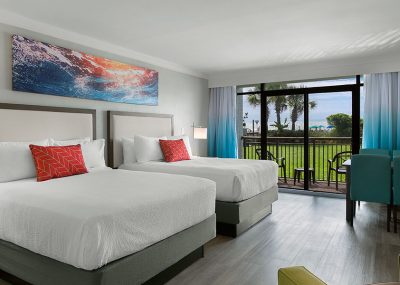 Grande Cayman Oceanfront 2 Queen Bedroom
